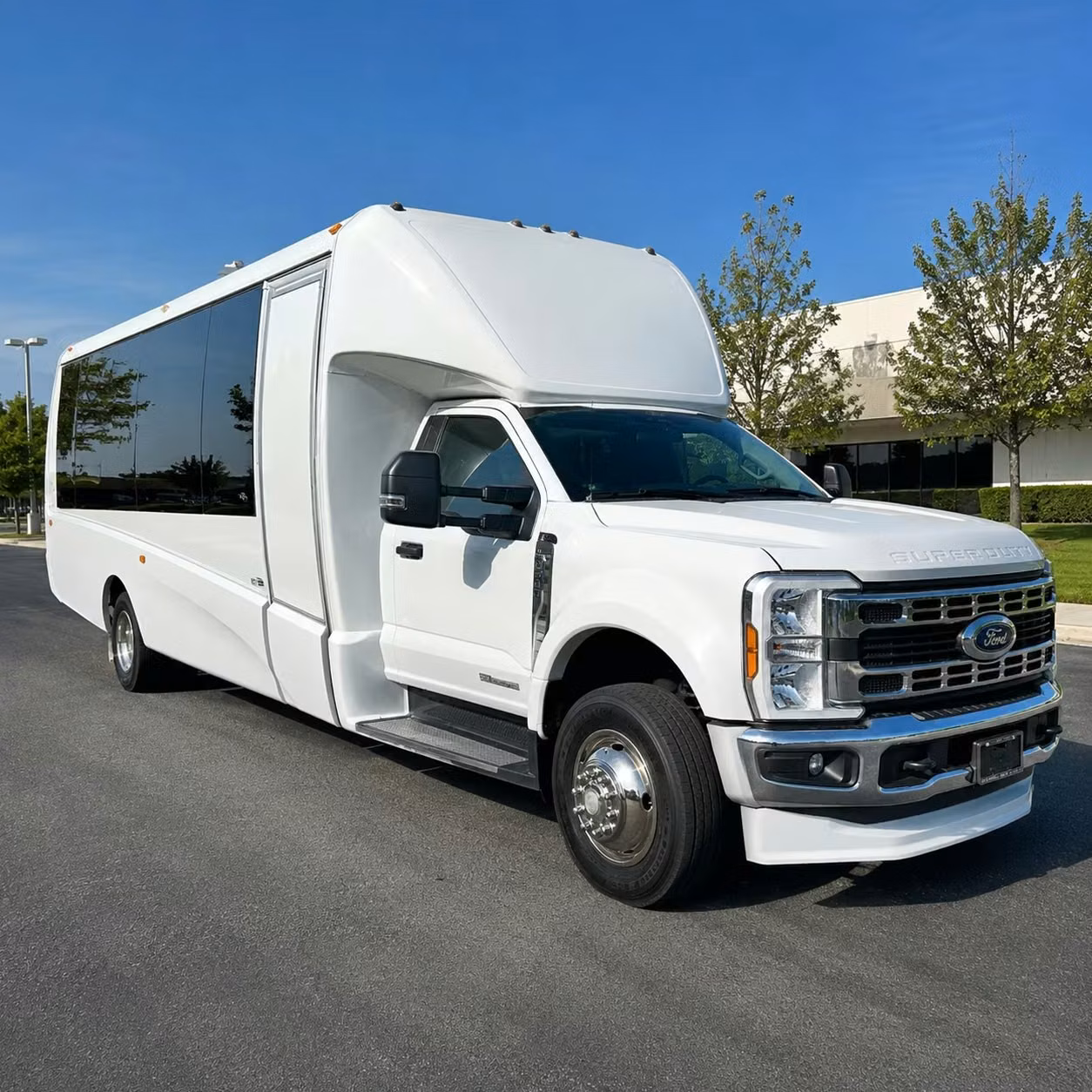 20 passenger minibus