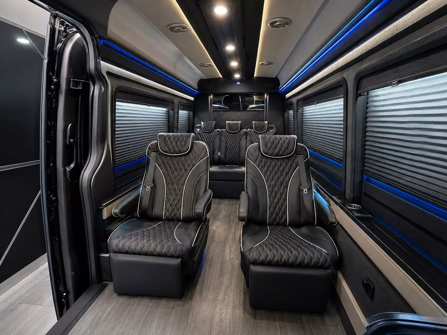 get a reliable sports team airport transfer in buffalo
