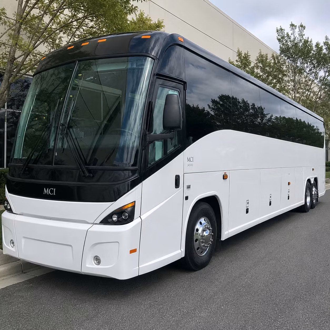 what makes charterbusrentalbuffalony com the smartest way to book buffalo airport transportation